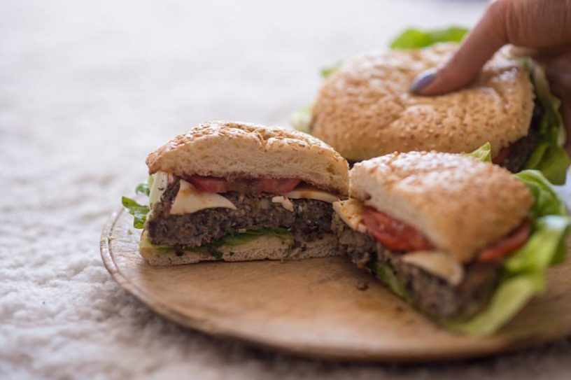 Veggie burger od graha by Suzi